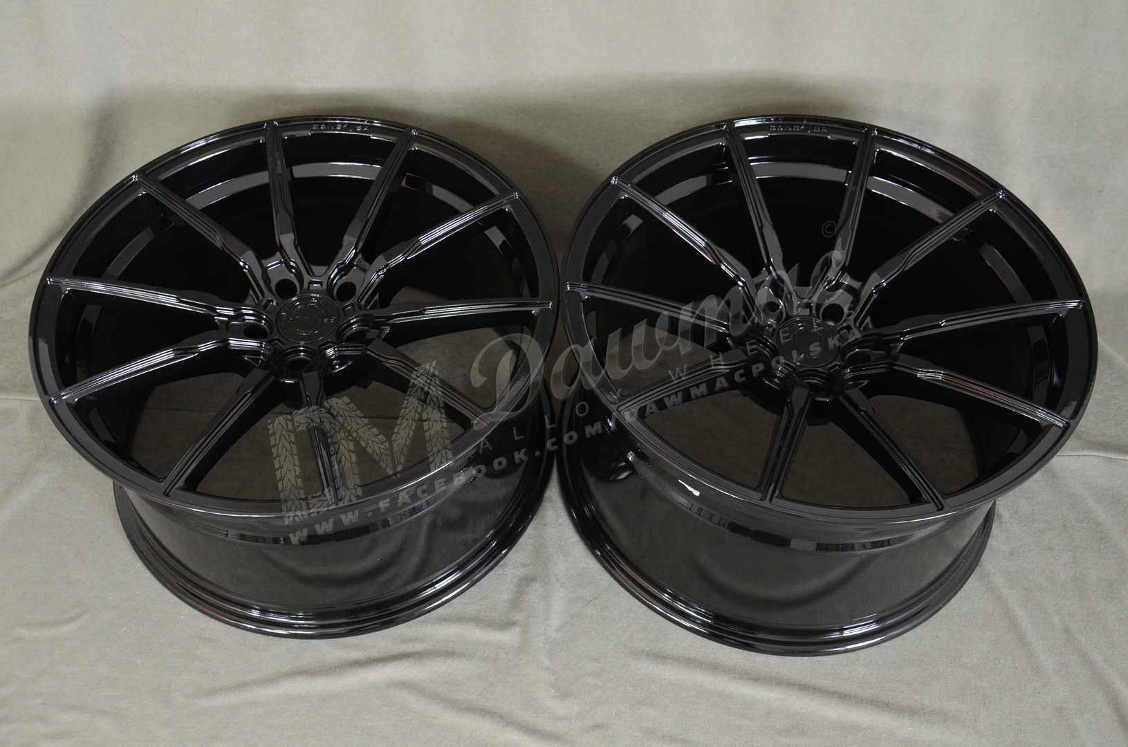 Concaver CVR4 19" 9J ET20-ET51 BLANK Platinum Black - obrazek 6