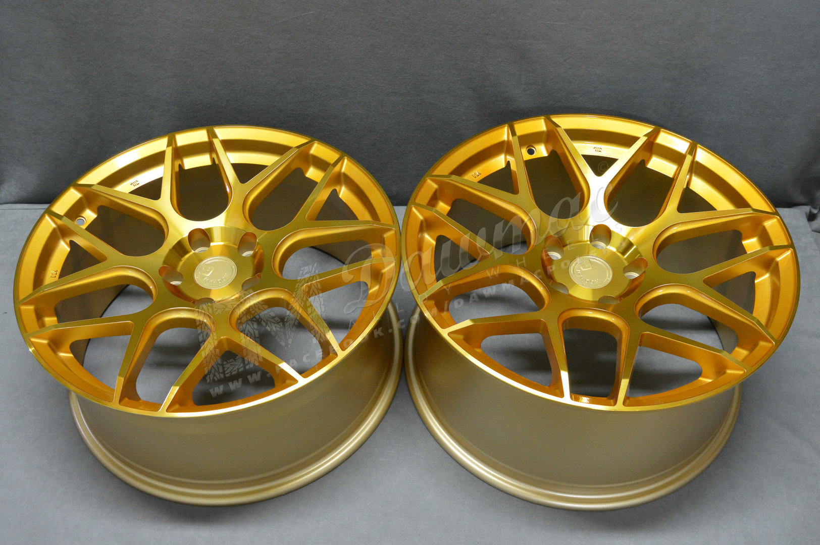 AODHAN LS002 19" 8,5J ET35 + 9,5J ET35 5x120 Gold Machine Face PROMOCJA - obrazek 6