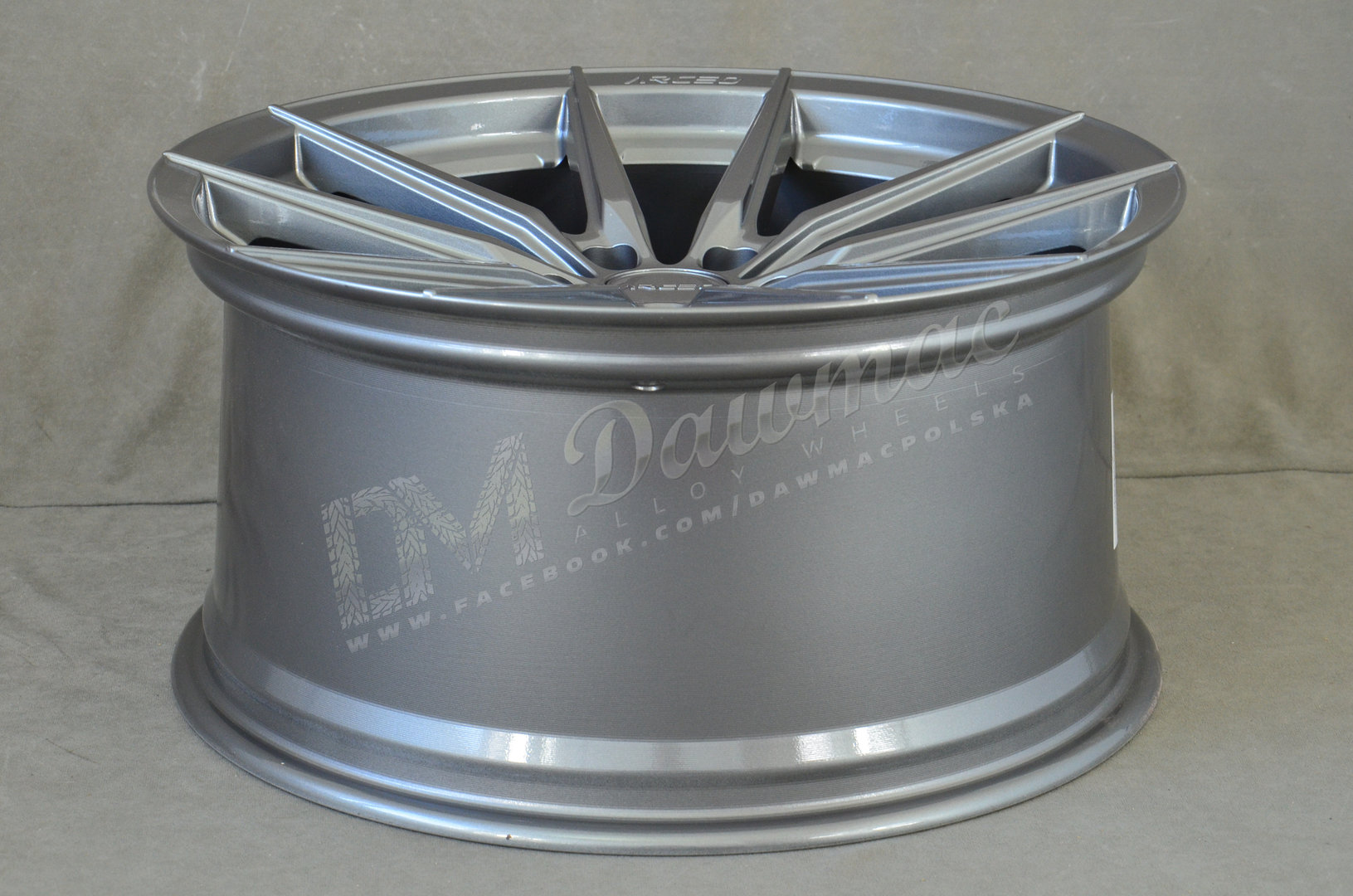 Arceo Monaco 19" 9,5J ET37 5x120 Glossy Titan - obrazek 6