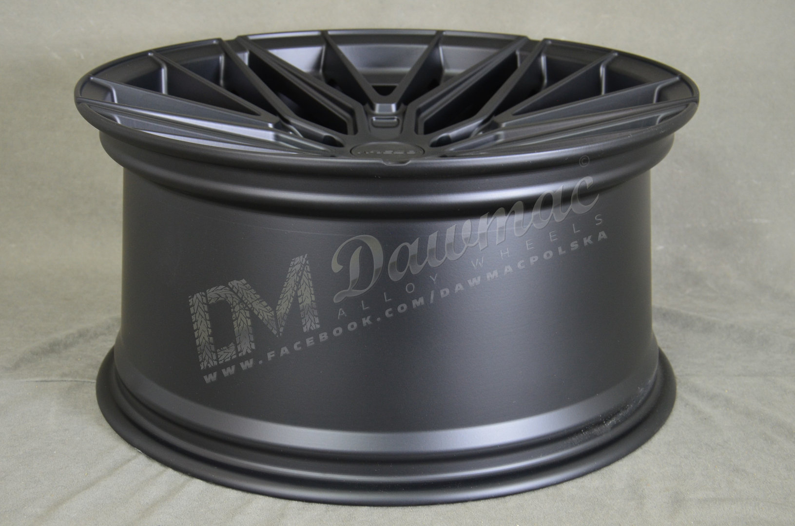 Arceo Sevilla 19" 9,5J ET37 5x120 Matt Black - obrazek 6