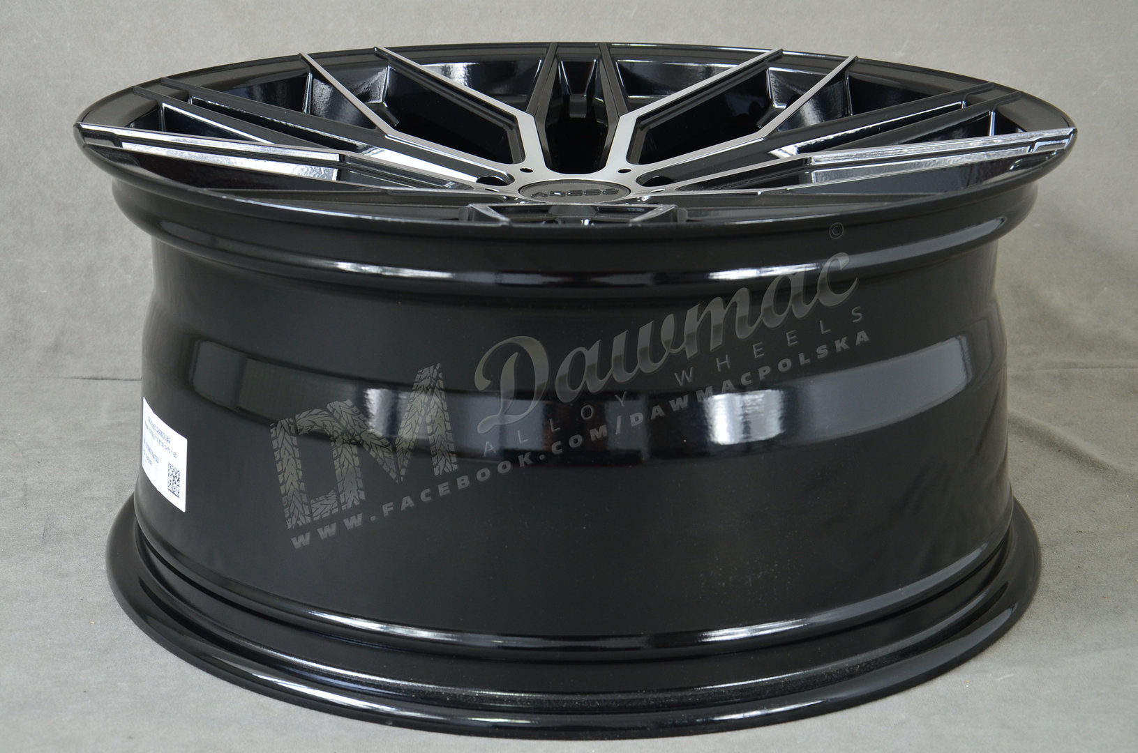 Arceo Valencia 21" 10,5J ET45 5x112 Black Diamond - obrazek 6