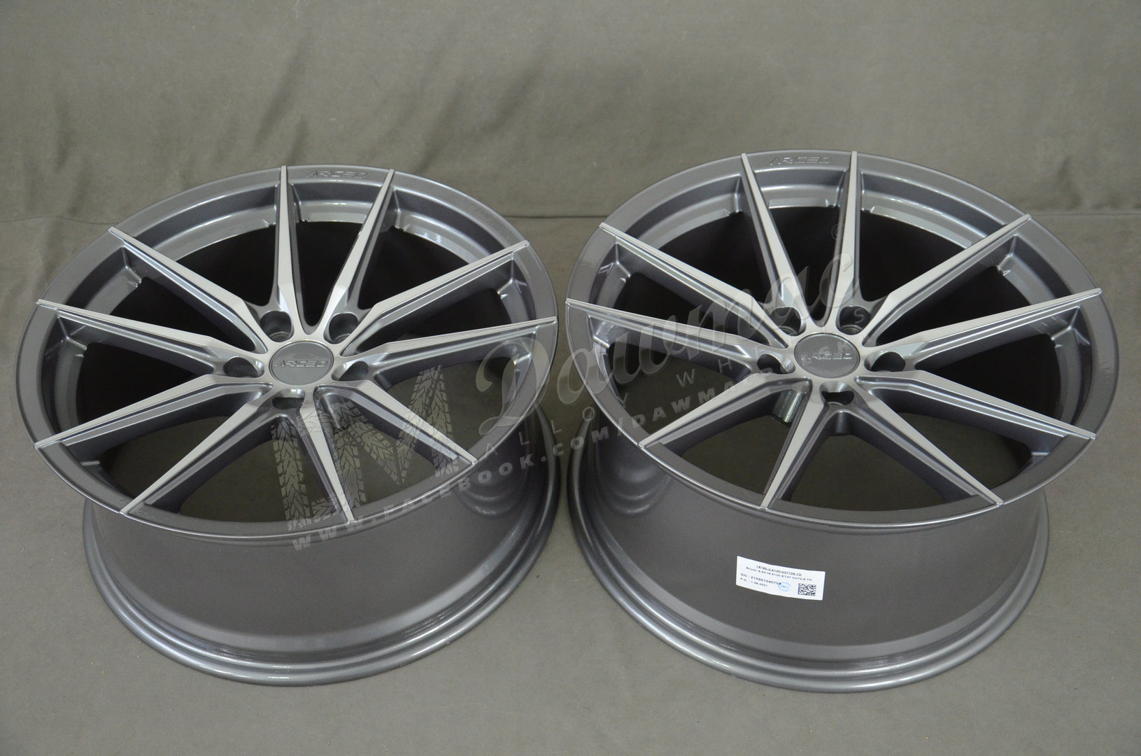 Arceo Monaco 19" 8,5J ET30 + 9,5J ET37 5x120 Titan Diamond - obrazek 6