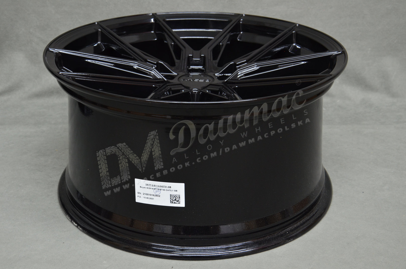 Arceo Marceille 19" 9,5J ET40 5x112 Glossy Black - obrazek 7