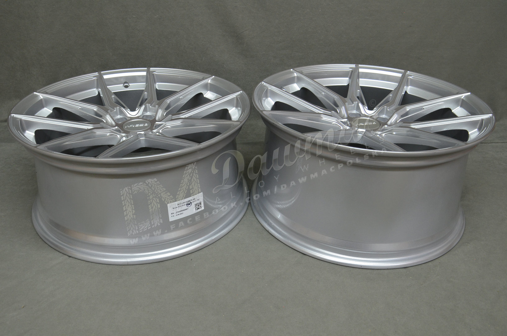 Arceo Marceille 20" 9J ET35 + 10J ET40 5x114,3 Silver Diamond - obrazek 7