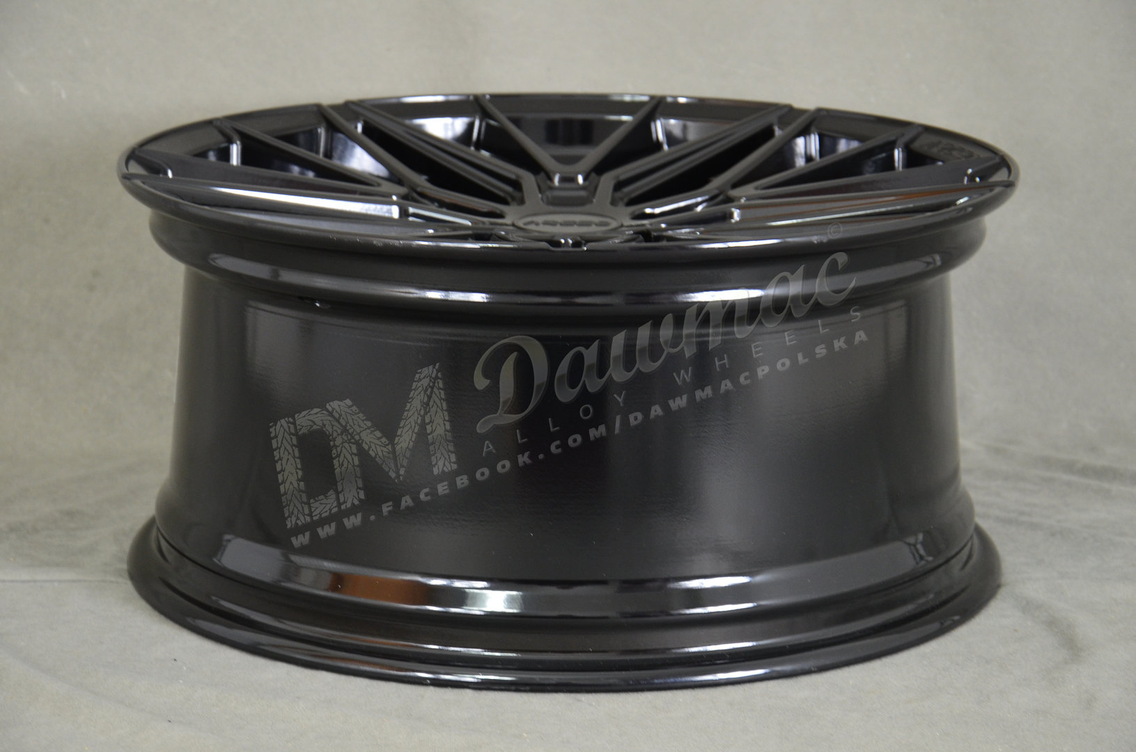 Arceo Sevilla 19" 8,5J ET40 + 9,5J ET37 5x108 Gloss Black - obrazek 7