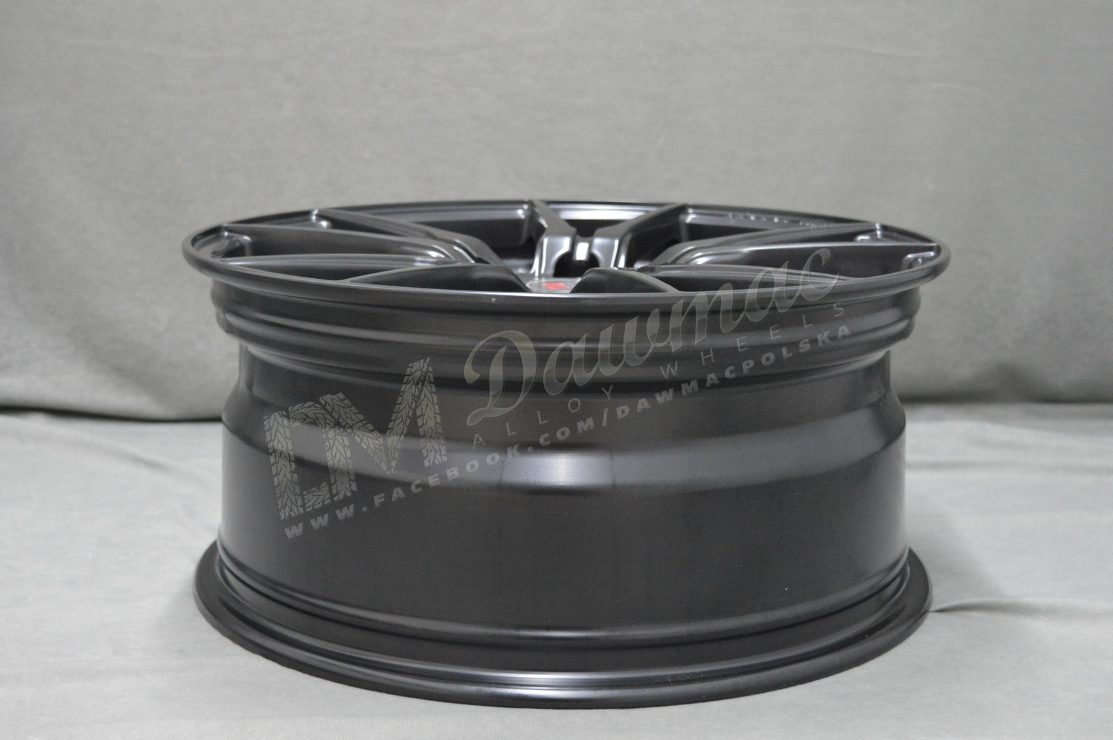 2Forge ZF2 19" 9,5J ET15-ET48 5x100-5x130 Matt Black - obrazek 7