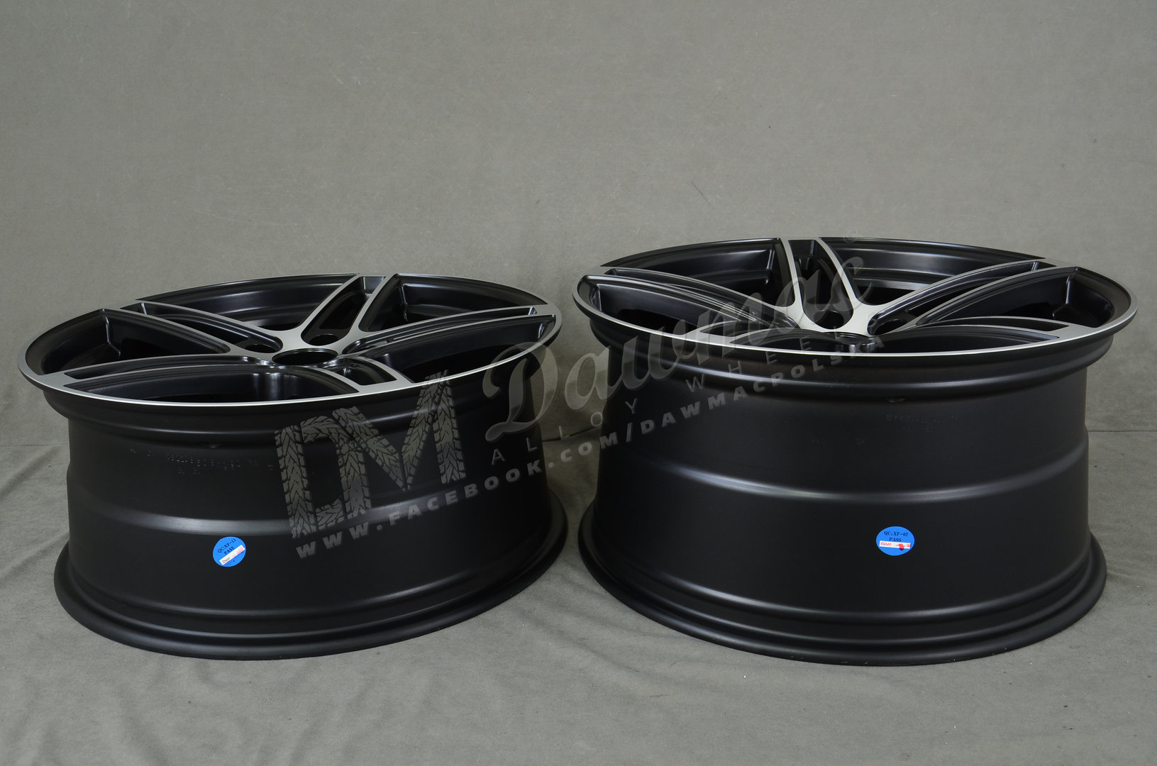 DARE RF5 20" 8,5J ET15 + 10J ET20 5x120 Matt Black Polished - obrazek 7