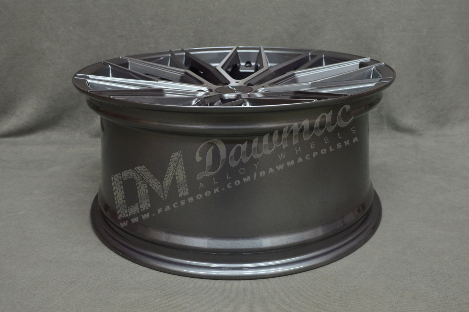 Arceo Valencia 18" 8,5J ET35 5x120 Titan Diamond - obrazek 8