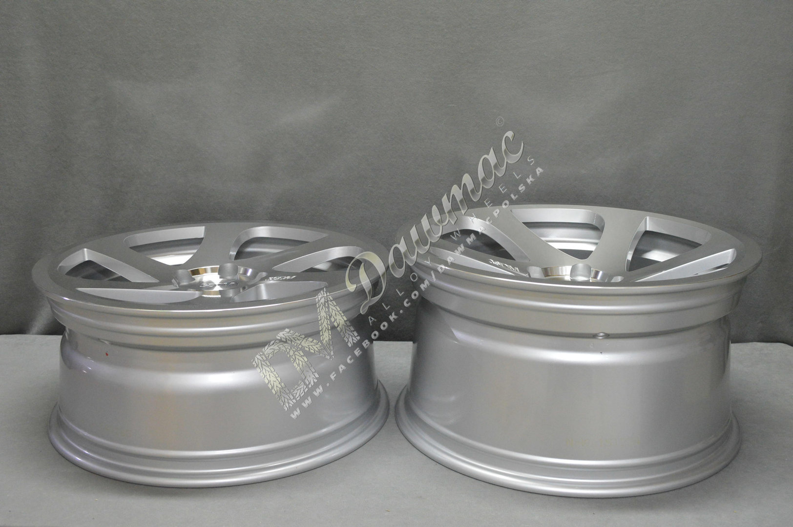 3SDM 0.06 19" 8,5J ET35 + 10J ET40 5x120 Mirror Silver - obrazek 8