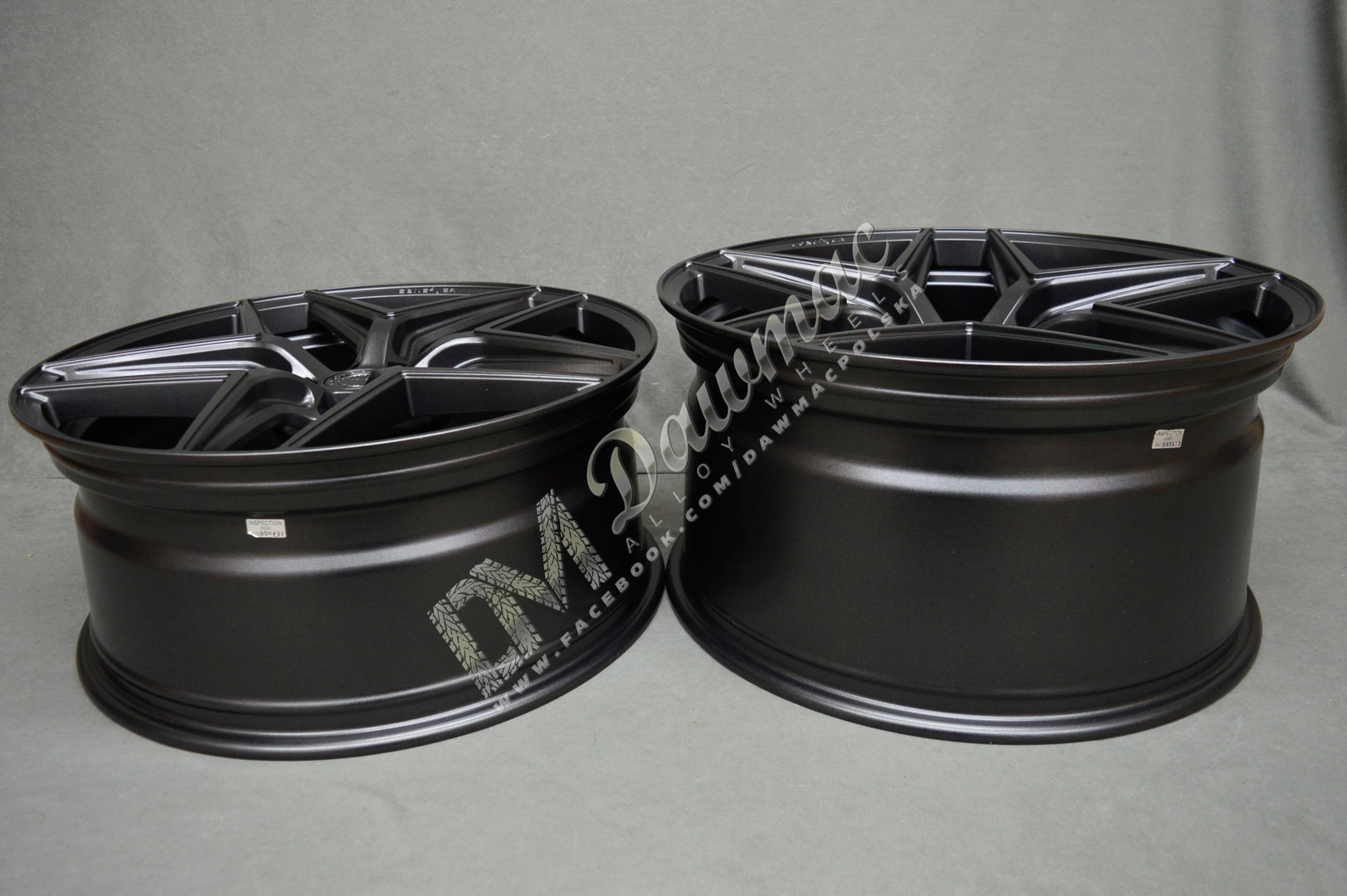 Concaver CVR2 20" 9J ET20-ET51 BLANK Carbon Graphite - obrazek 9