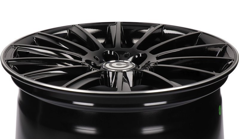 Carbonado Performance 20" 8,5J ET35 + 9,5J ET45 5x112 Black Glossy Lip Polished - obrazek 4