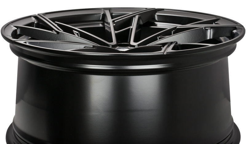 Carbonado Evil 21" 9,5J ET25 5x112 Deep Matt Black - obrazek 5