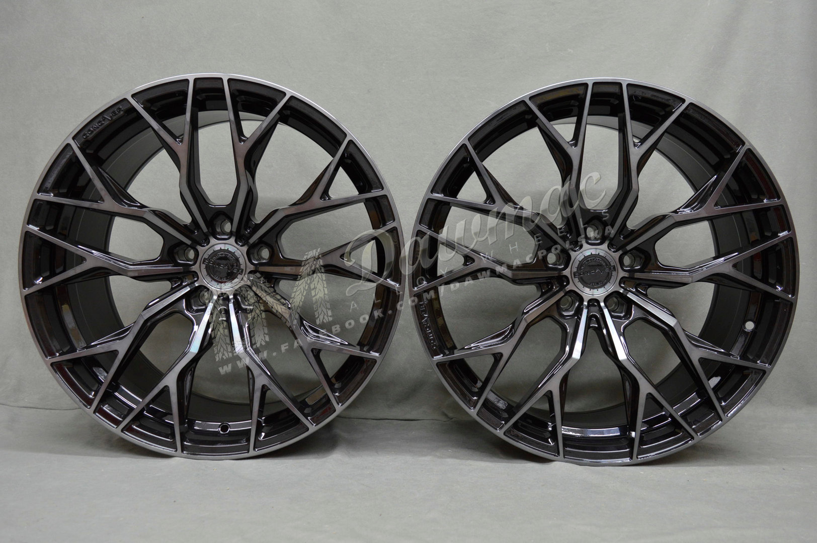 Concaver CVR1 20" 8,5J ET20-ET45 + 10,5J ET15-ET45 BLANK Double Tinted Black - obrazek 2