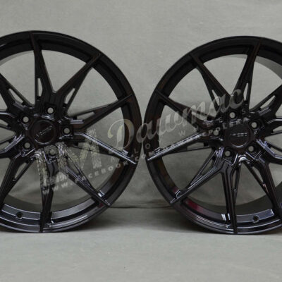 Arceo Marceille 19" 8,5J ET33 + 9,5J ET37 5x120 Glossy Black