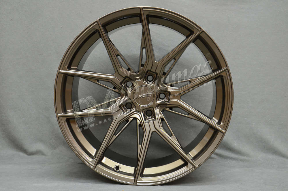 Arceo Marceille 19" 9,5J ET37 5x120 Glossy Bronze
