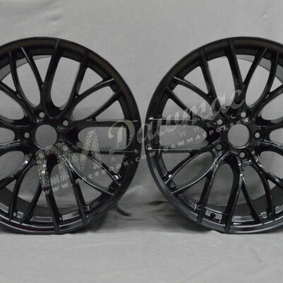 Carbonado Shine 19" 9,5J ET40 5x120 Black Glossy