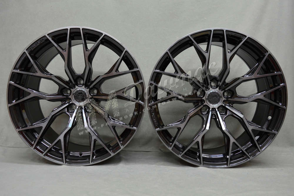 Concaver CVR1 19" 8,5J ET20-ET45 + 9,5J ET20-ET45 BLANK Double Tinted Black