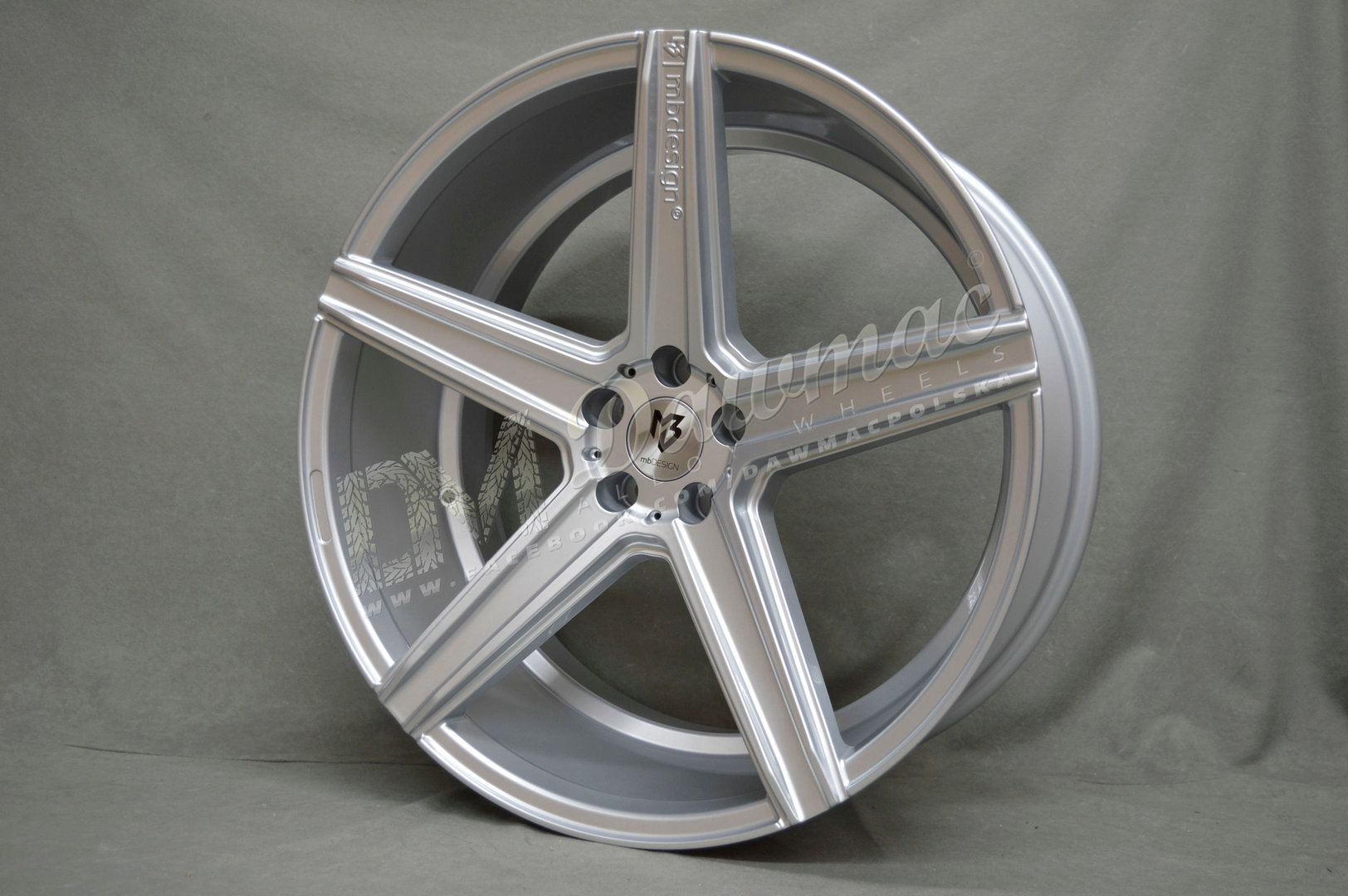 mbDesign KV1 23" 10J ET30/ET45 5x112 Silver - obrazek 4