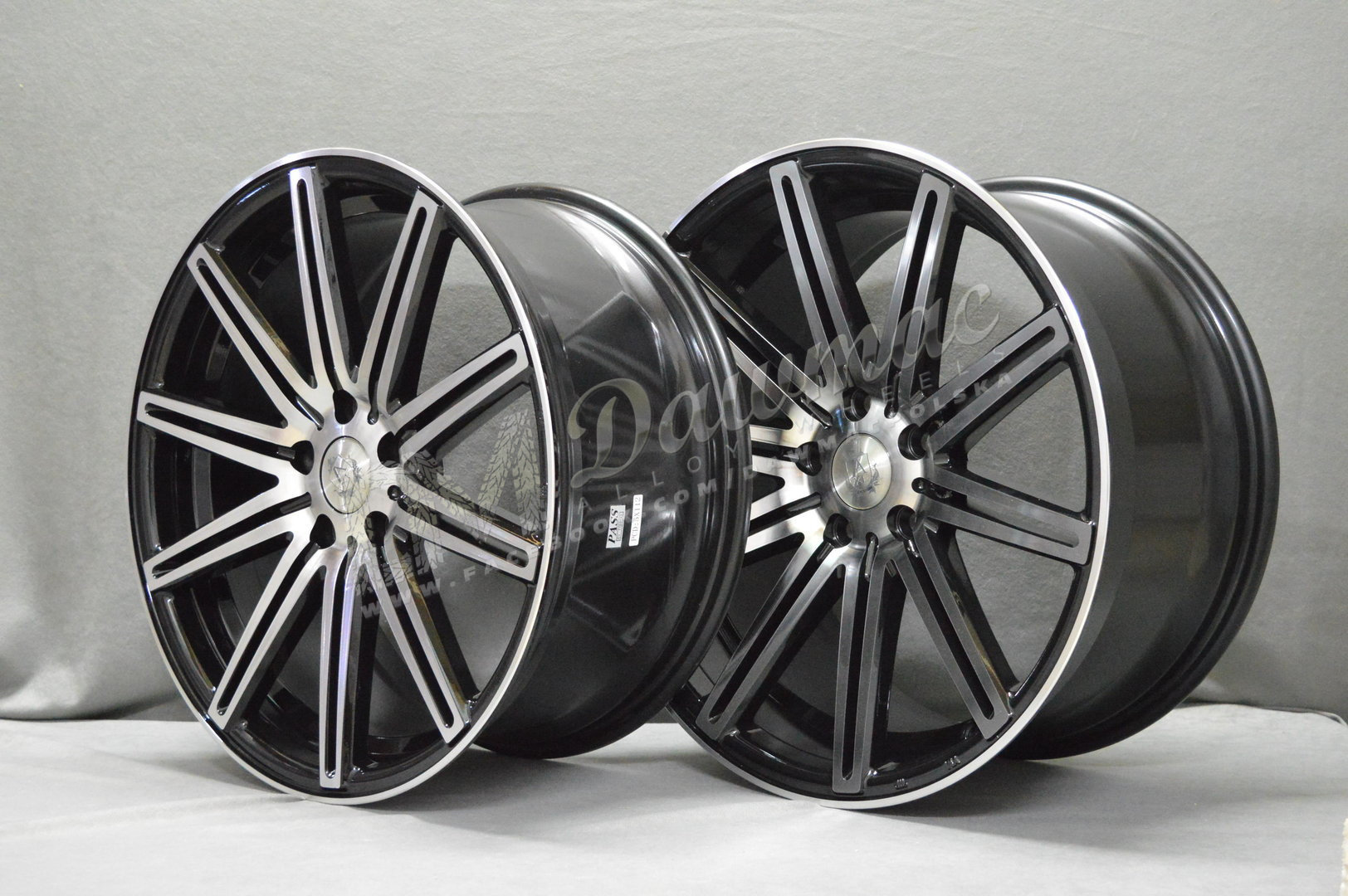 AXE EX15 20" 9J ET40 + 10,5J ET42 5x108-5x120 Black & Polished - obrazek 4