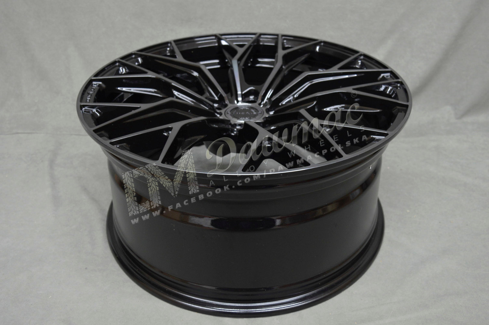 Concaver CVR1 20" 8J ET20-ET40 + 9J ET20-ET51 BLANK Double Tinted Black - obrazek 6