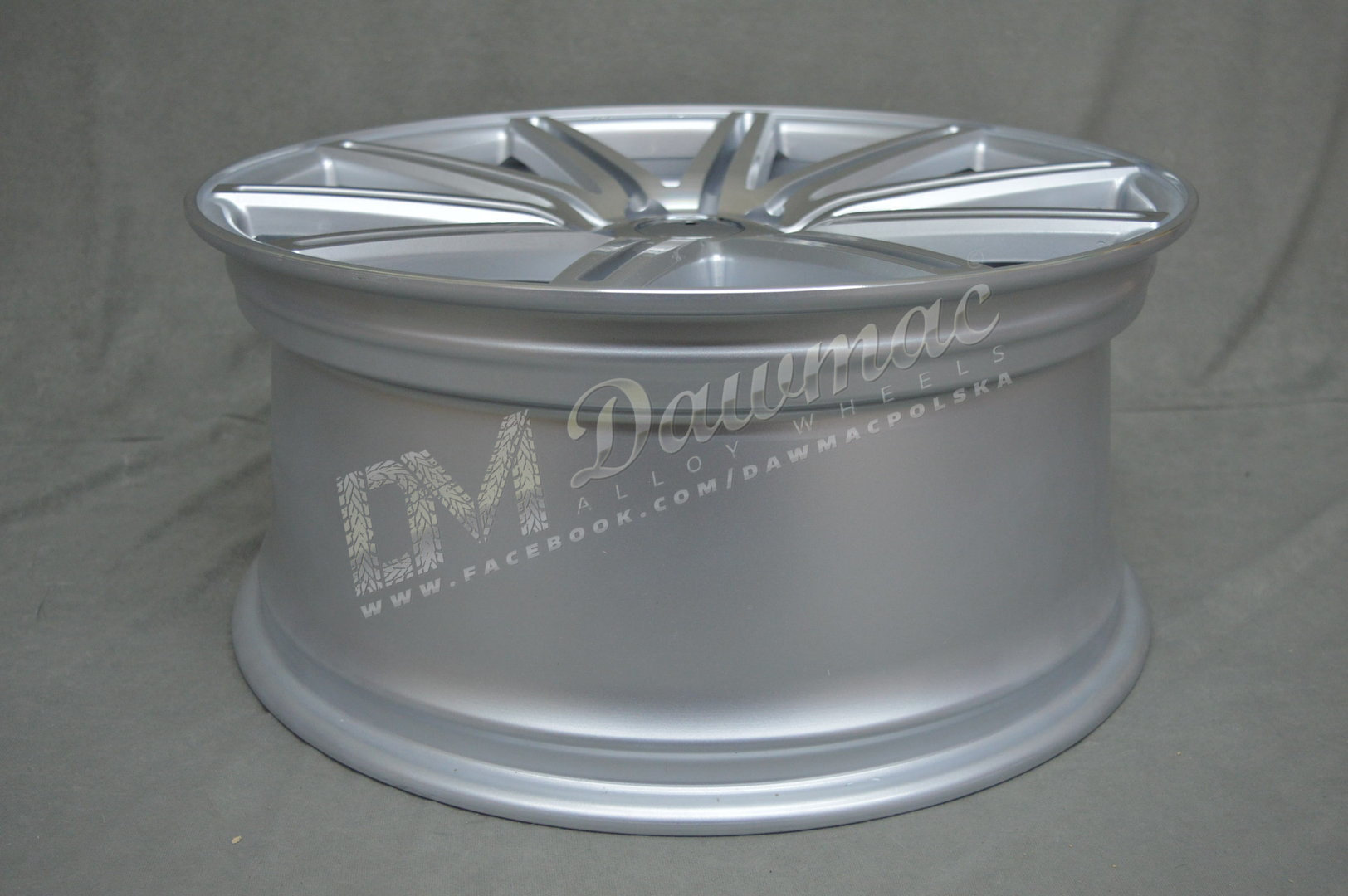 AXE EX15 20" 9J ET40 5x114,3 / 5x112 Silver Polished - obrazek 6