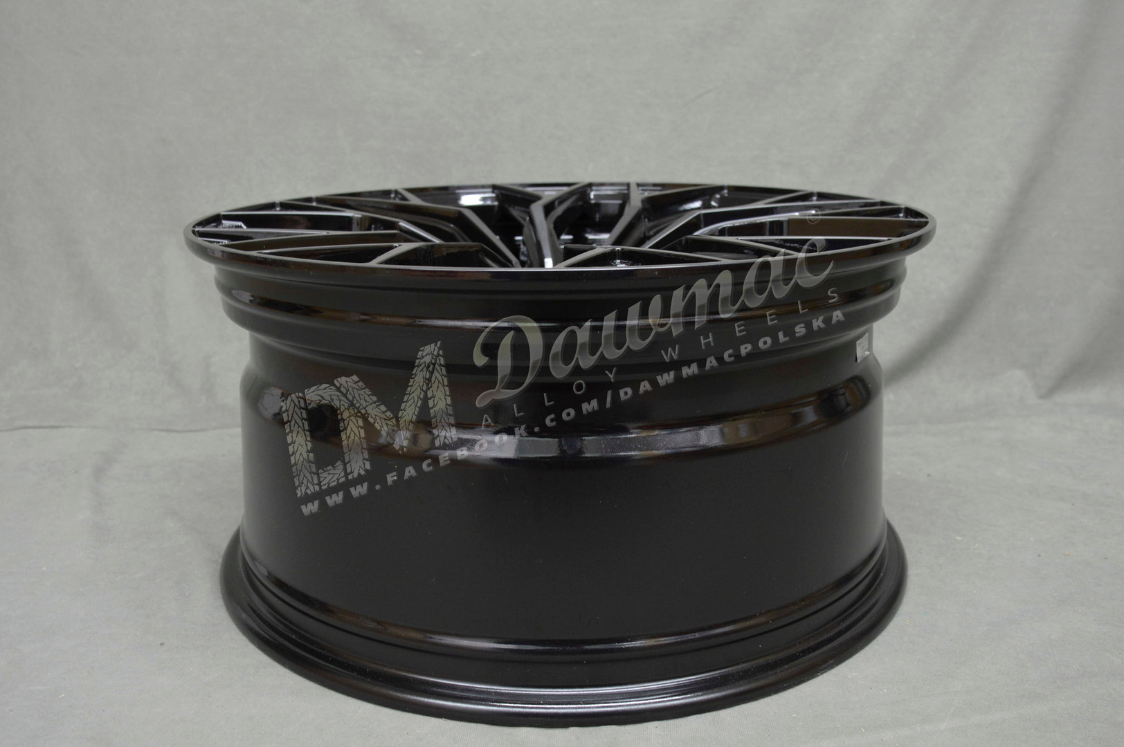 Concaver CVR1 20" 9,5J ET22-ET44 BLANK Double Tinted Black - obrazek 7