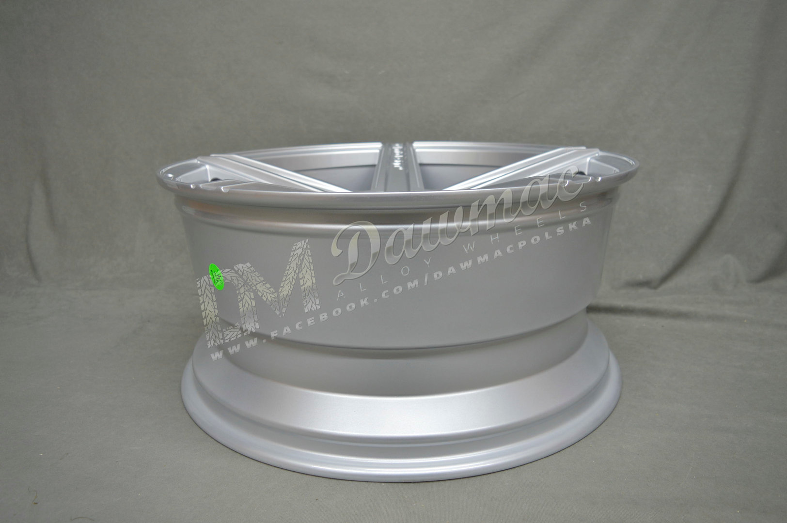 mbDesign KV1 23" 10J ET30/ET45 5x112 Silver - obrazek 7