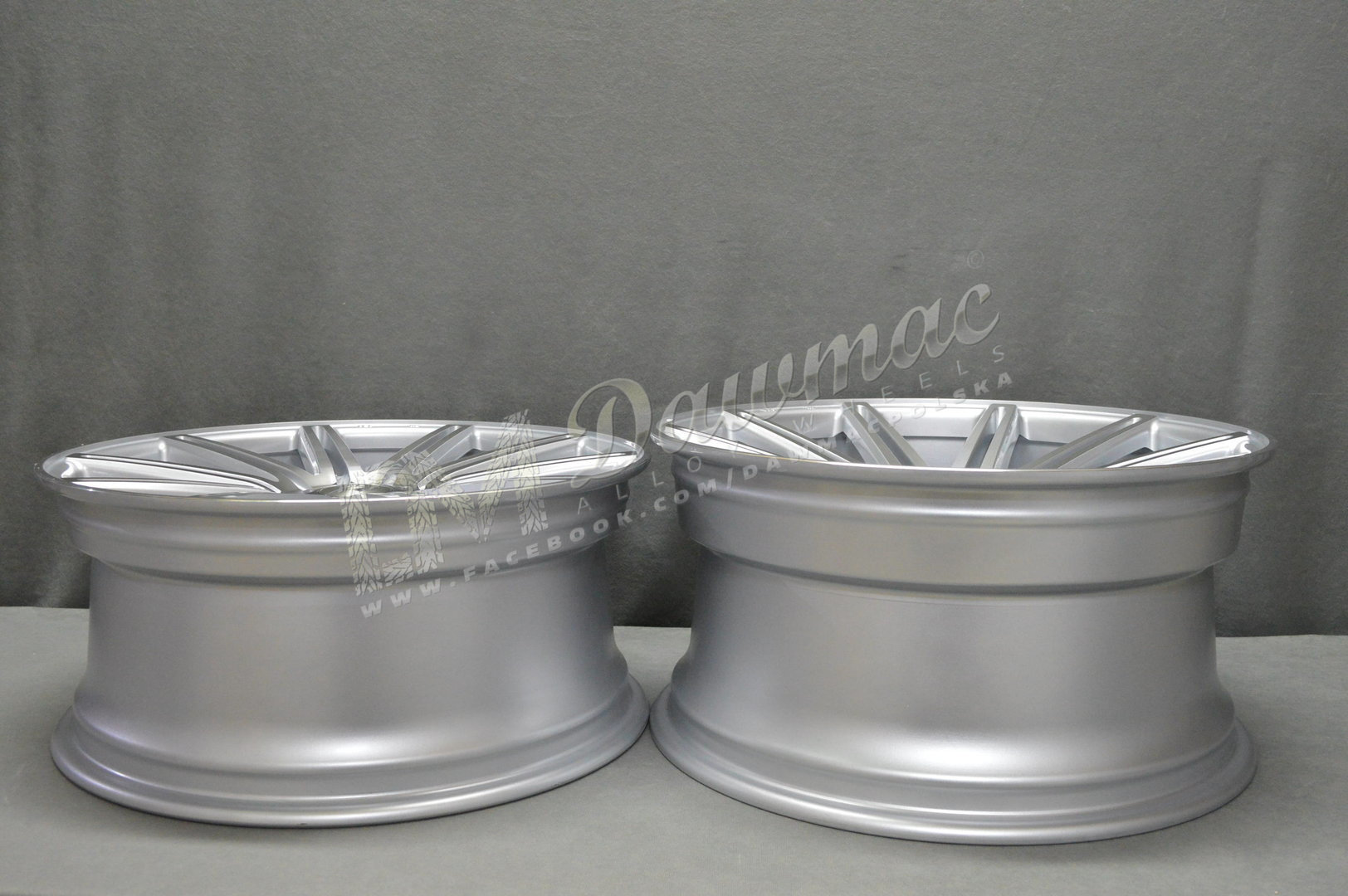 AXE EX15 18" 8J ET40 5x108-5x120 Silver & Polished - obrazek 8