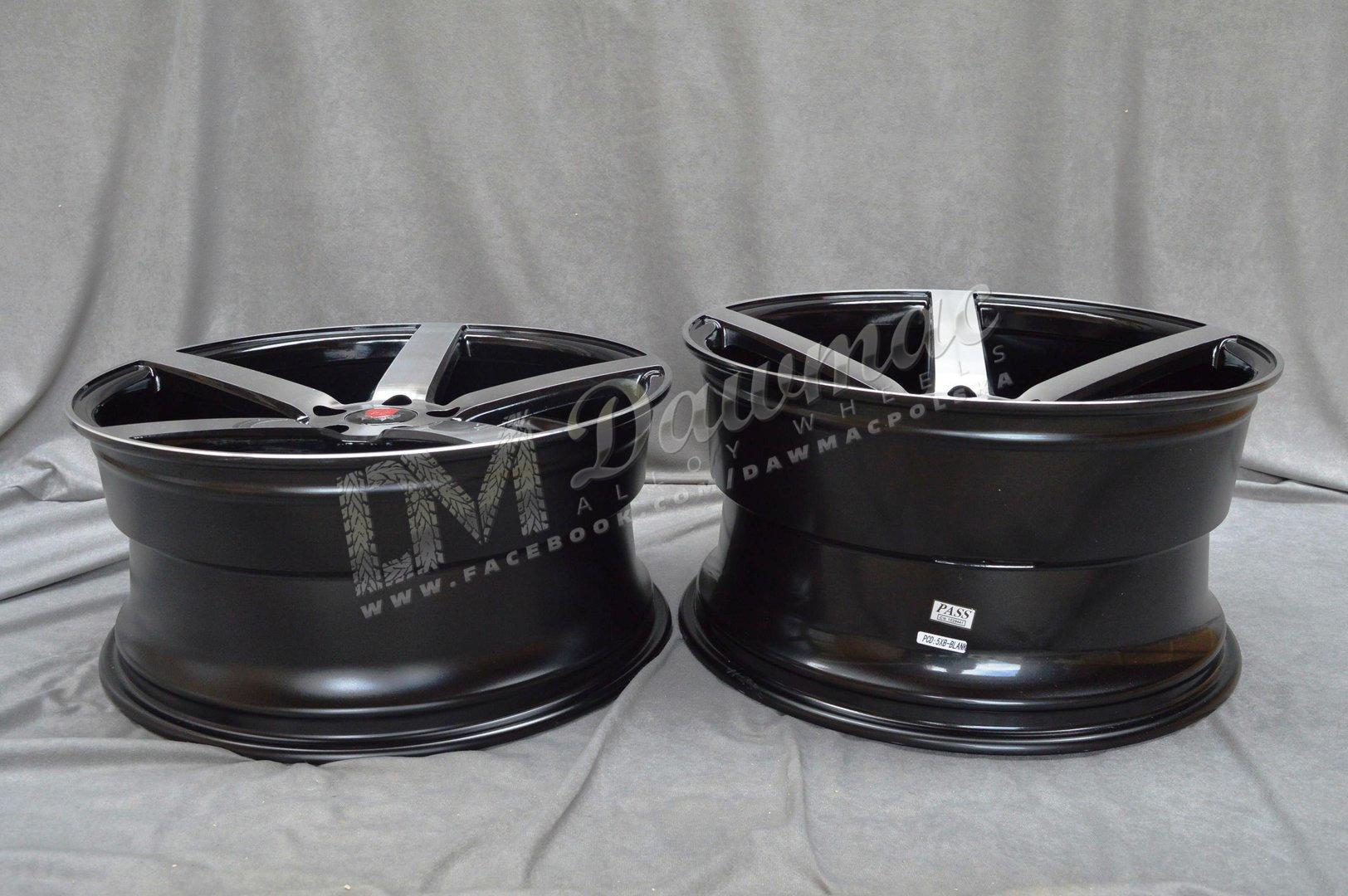 AXE EX18 19" 8,5J ET25 + 9,5J ET25 5x108-5x120 Black & Polished - obrazek 8