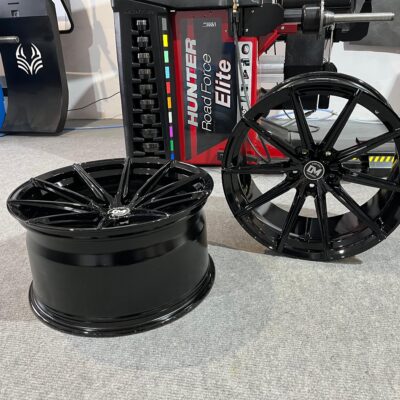 Dawmac Forged 20" 9.5J ET20 + 10.5J ET31 5x120 gloss black