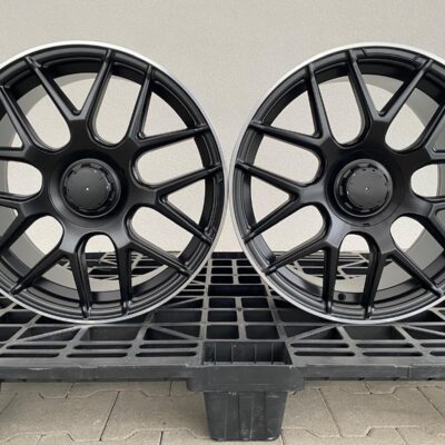 Model: BZ7040 19" 8J ET45 + 9J ET45 5x112 Matt Black Polished Lip