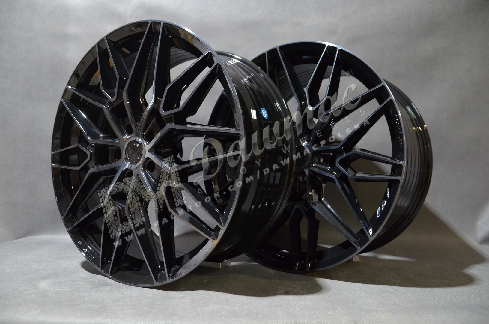 Concaver CVR6 22" 9J ET10-ET52 + 10.5J ET10-ET46 BLANK Double Tinted Black - obrazek 4