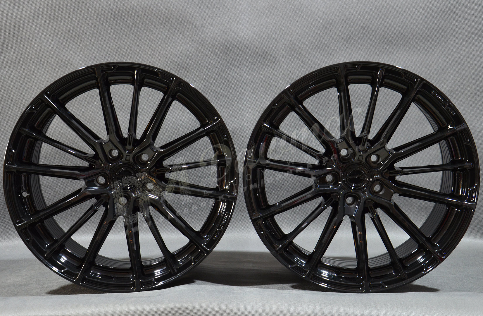 Concaver CVR7 19" 9J ET20-ET40 + 10J ET20-51 BLANK Platinum Black - obrazek 2