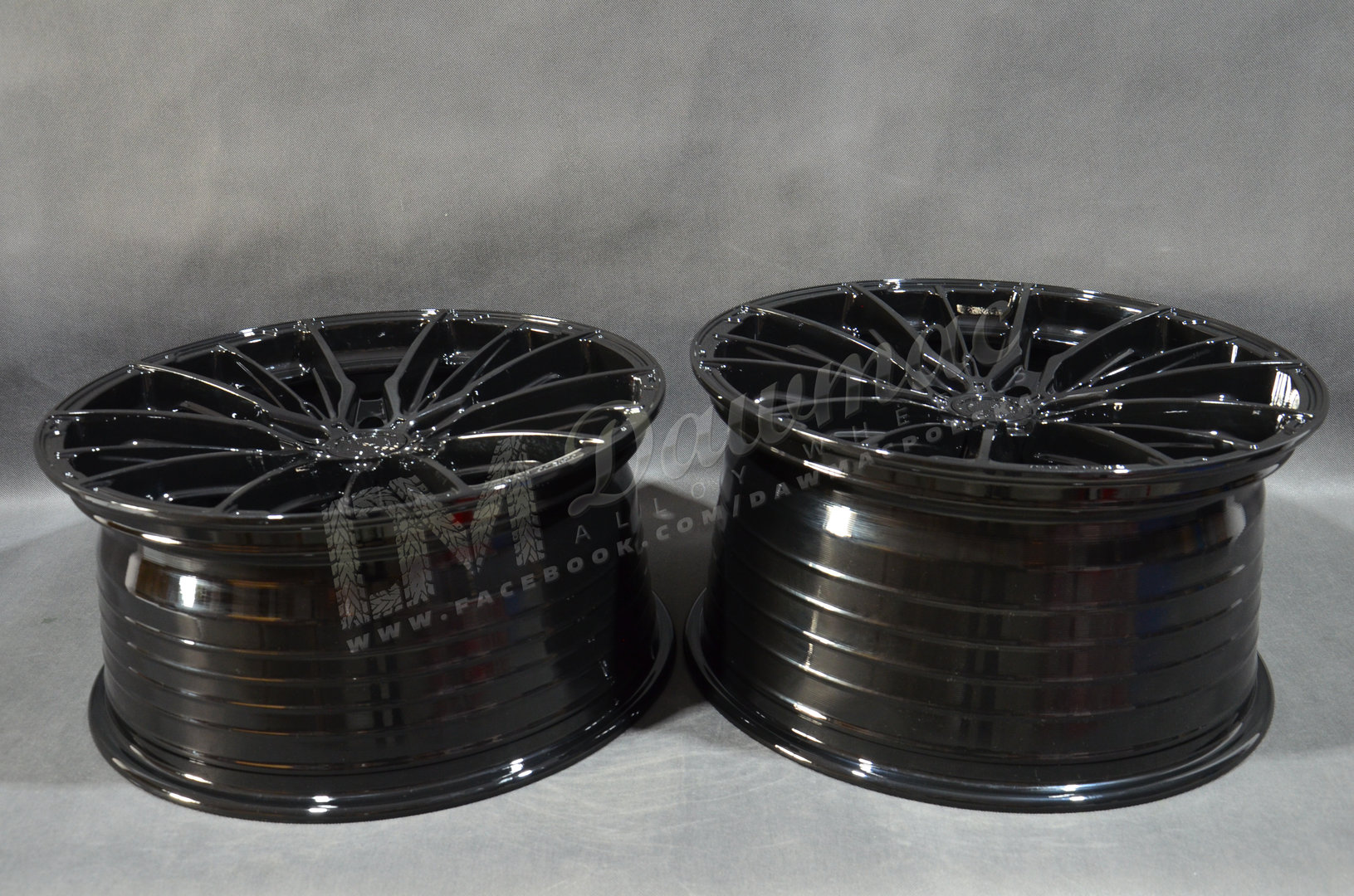 Concaver CVR7 19" 9J ET20-ET40 + 10J ET20-51 BLANK Platinum Black - obrazek 6