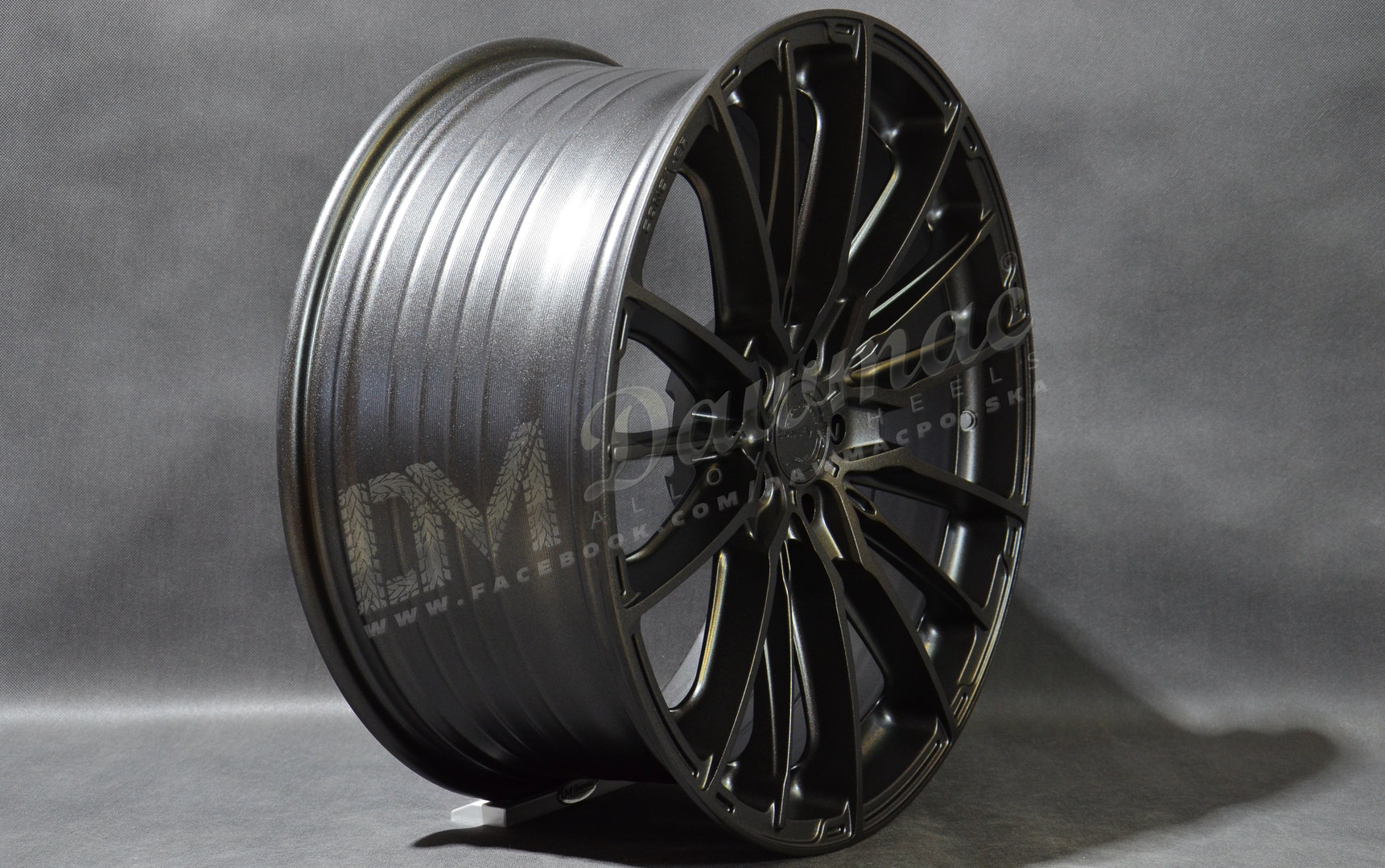 Concaver CVR7 20" 9J ET20-ET35 BLANK Carbon Graphite - obrazek 3