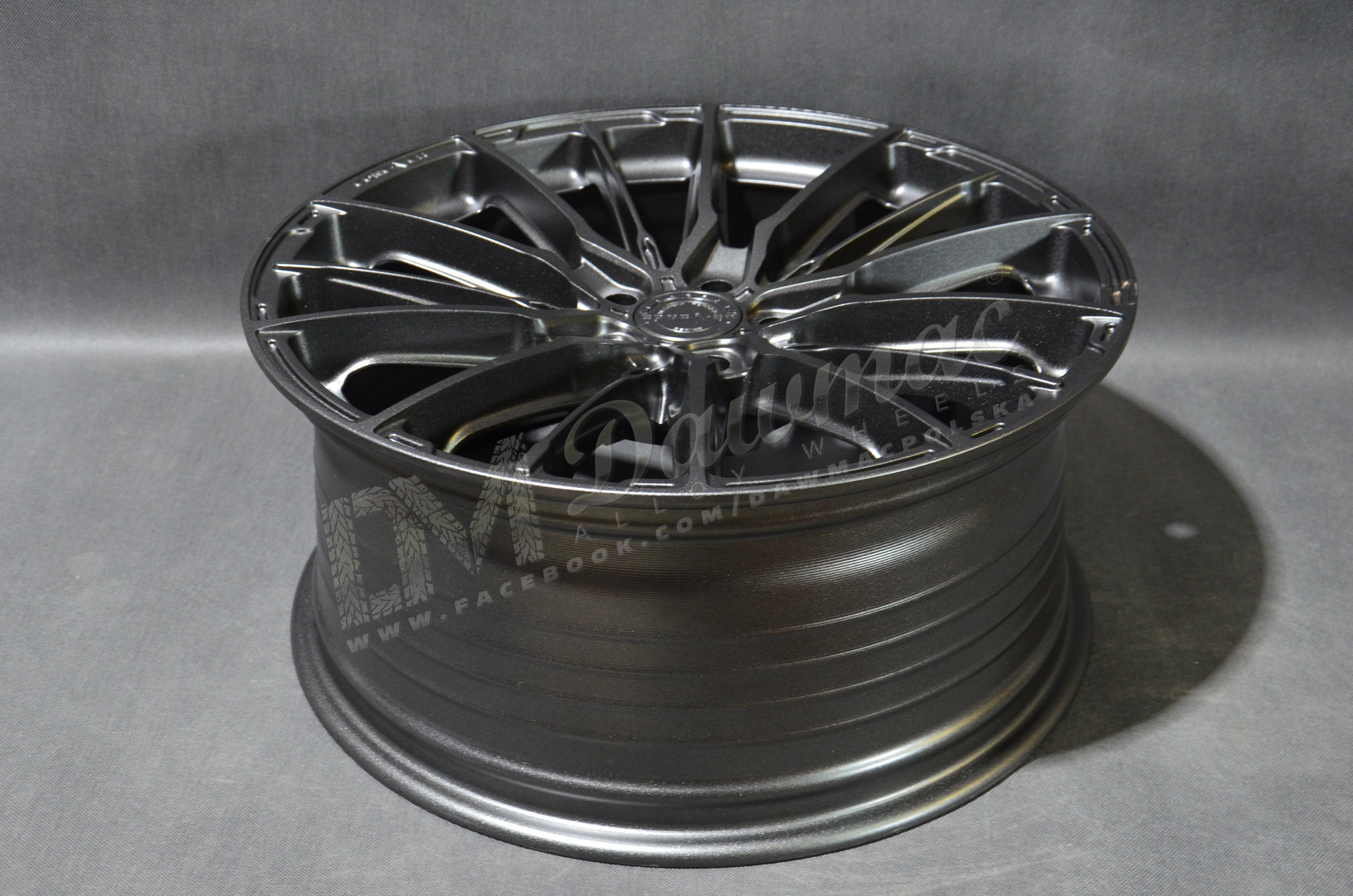 Concaver CVR7 20" 9J ET20-ET35 BLANK Carbon Graphite - obrazek 5