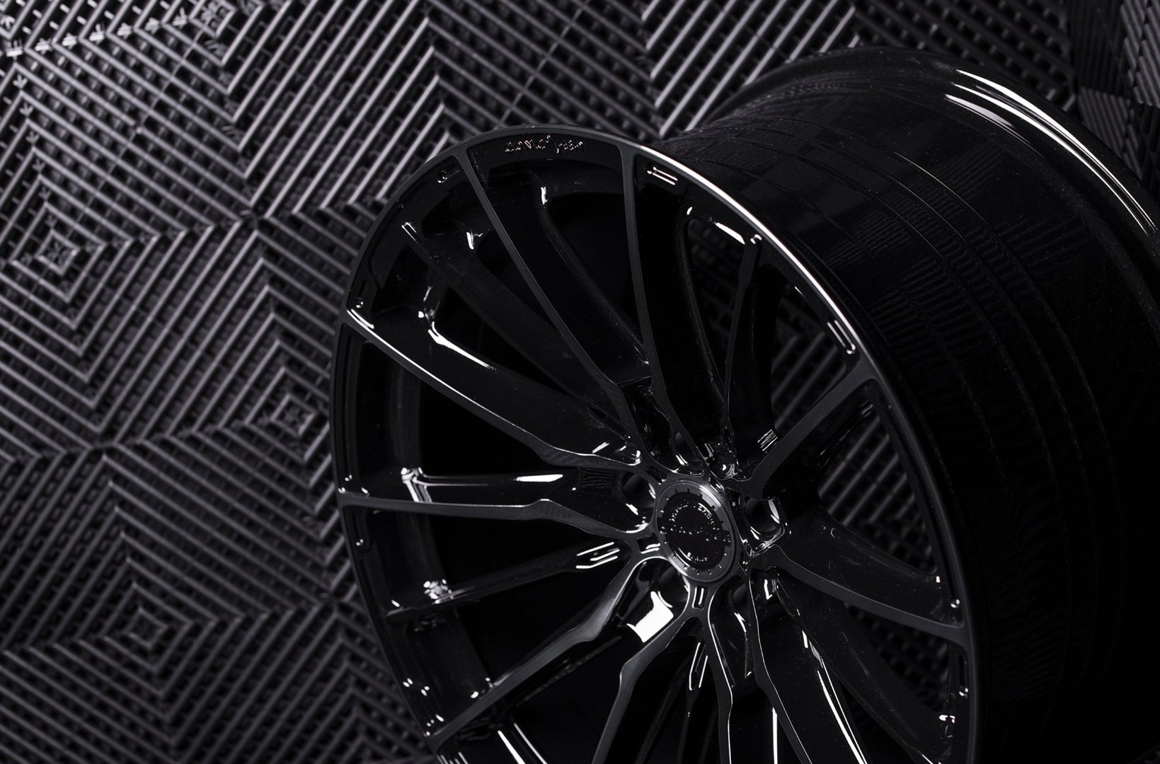 Concaver CVR7 21" 9.5J ET14-ET61 BLANK Double Tinted Black - obrazek 5