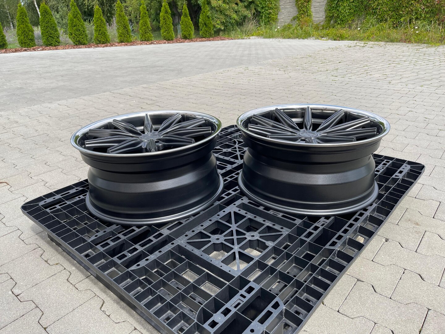 Concaver CVR8 19" 8J ET20-42 + 9J ET20-54 BLANK Carbon Graphite - obrazek 5