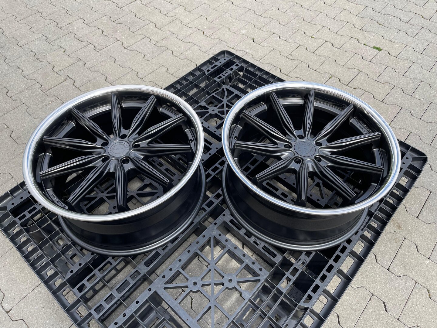 Concaver CVR8 19" 8J ET20-42 + 9J ET20-54 BLANK Carbon Graphite - obrazek 7