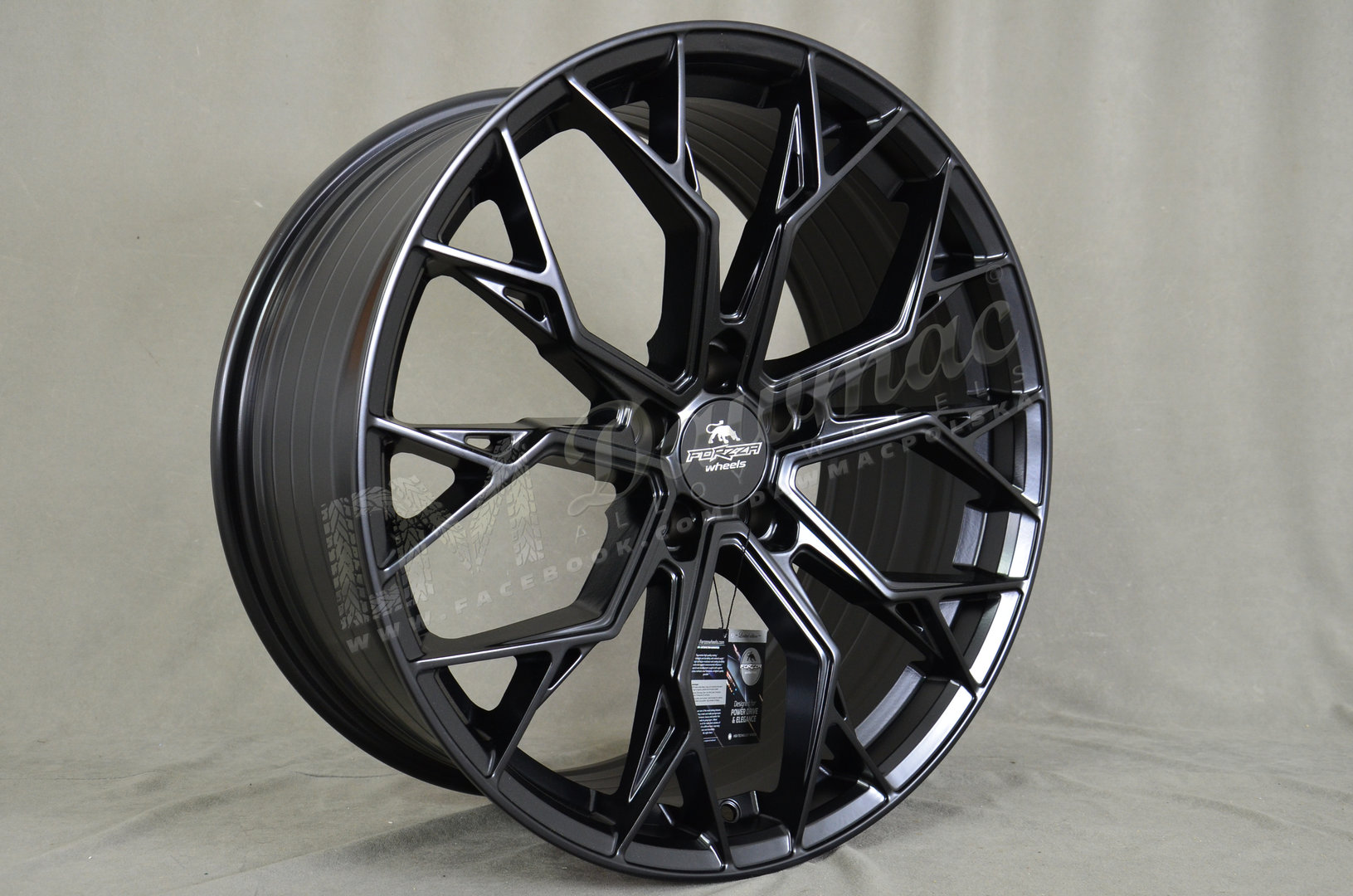 Forzza Titan 19" 8.5J ET42 5x114.3 Satin Black - obrazek 3