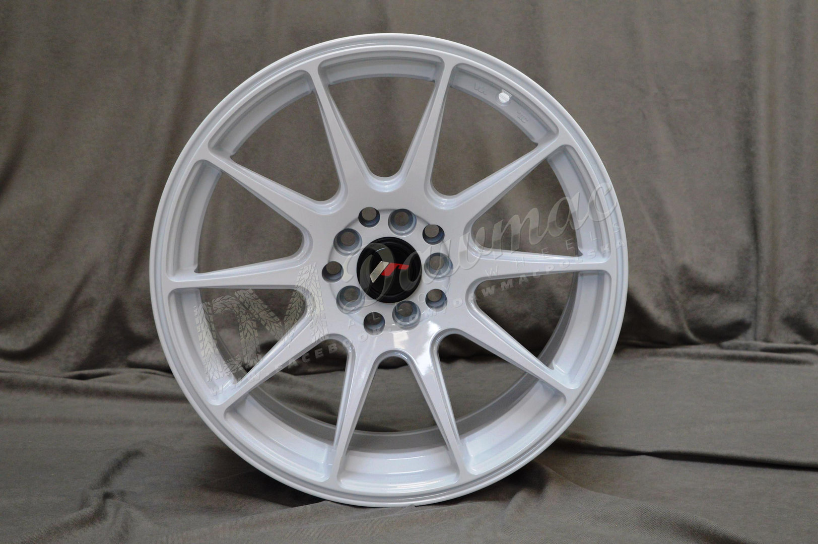 Japan Racing JR11 15" 7J ET30 + 8J ET25 4x100/4x114,3 White - obrazek 2