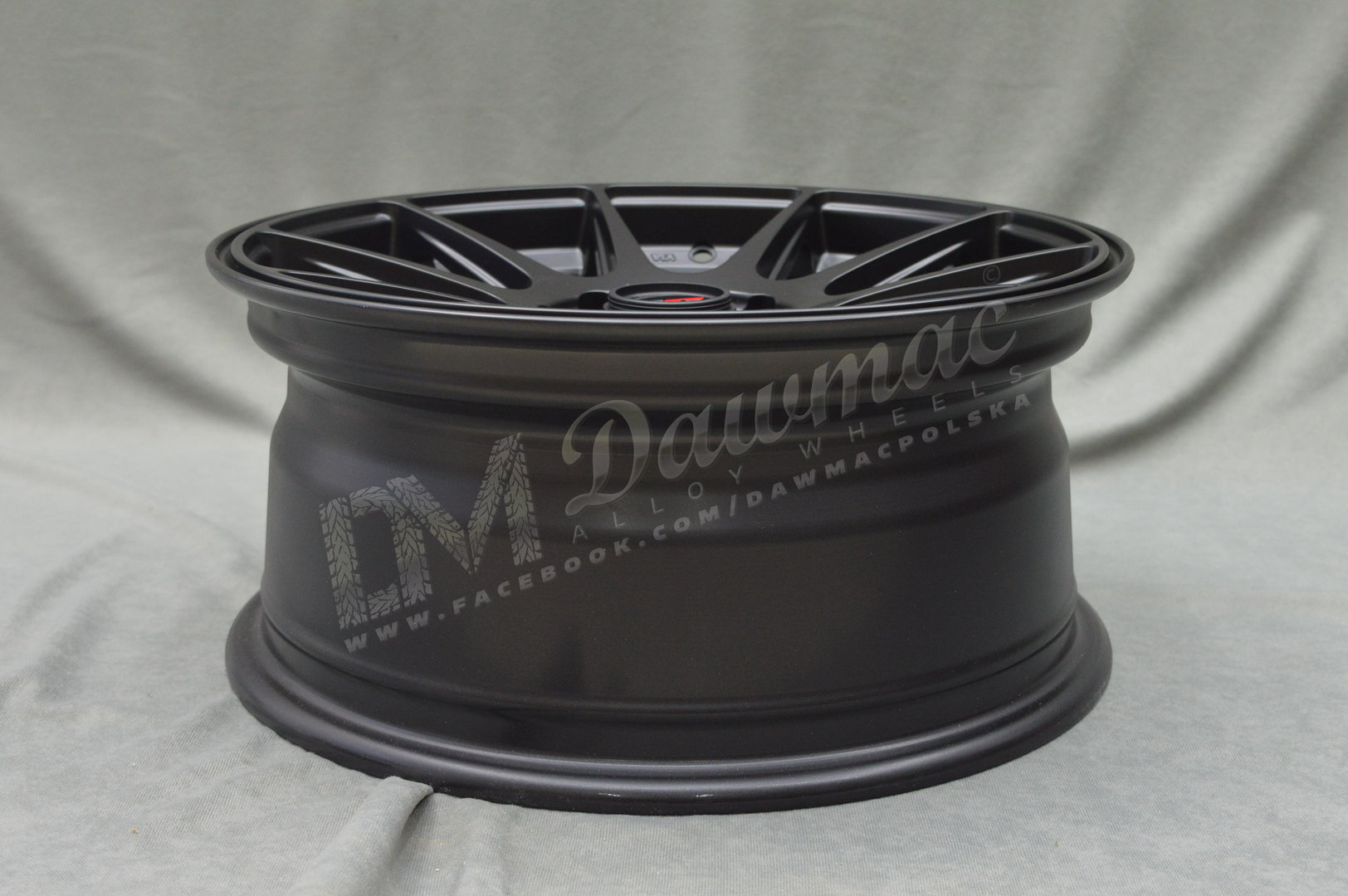 Japan Racing JR11 17" 7,25J ET25 4x100/4x108 Matt Black - obrazek 7