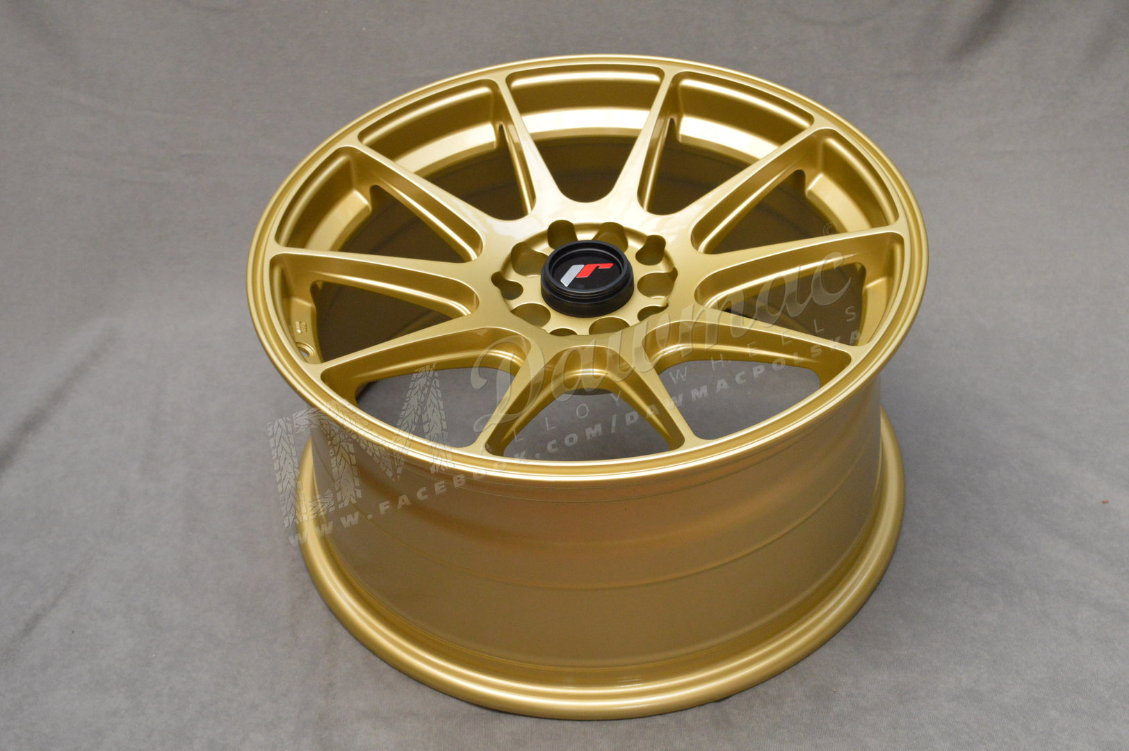 Japan Racing JR11 17" 7,25J ET35-ET40 + 8,25J ET35 BLANK Gold - obrazek 5
