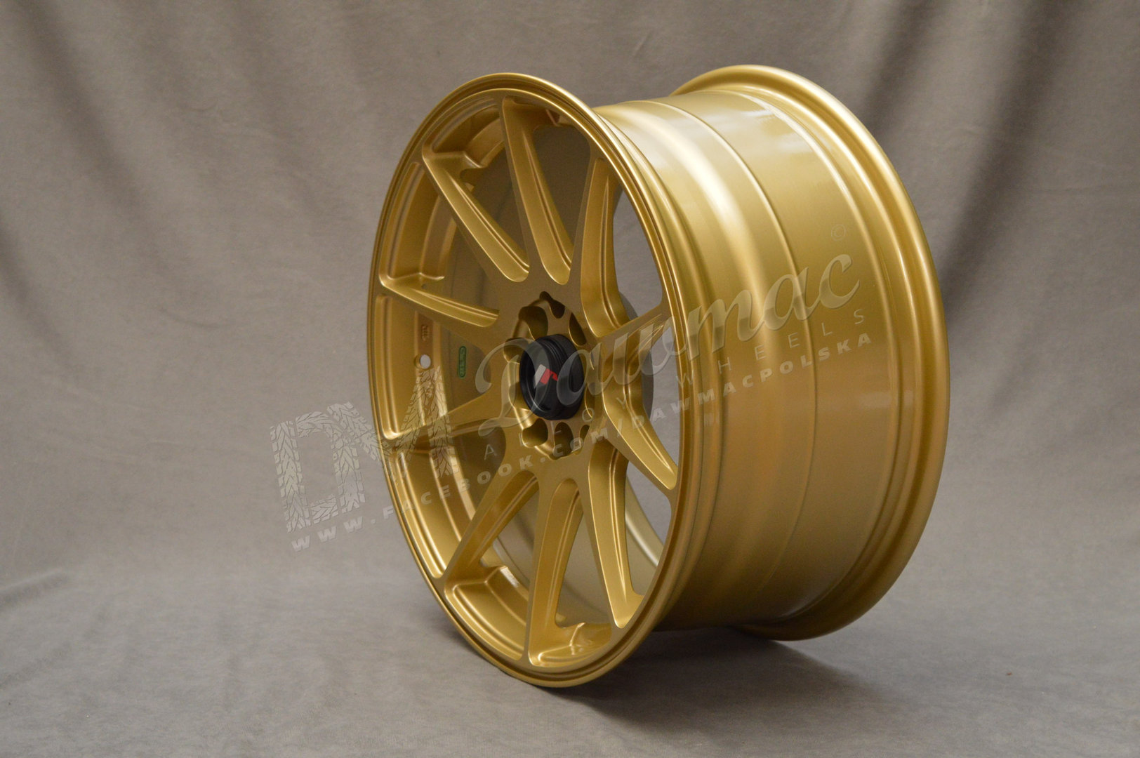 Japan Racing JR11 17" 7,25J ET35-ET40 BLANK Gold - obrazek 3