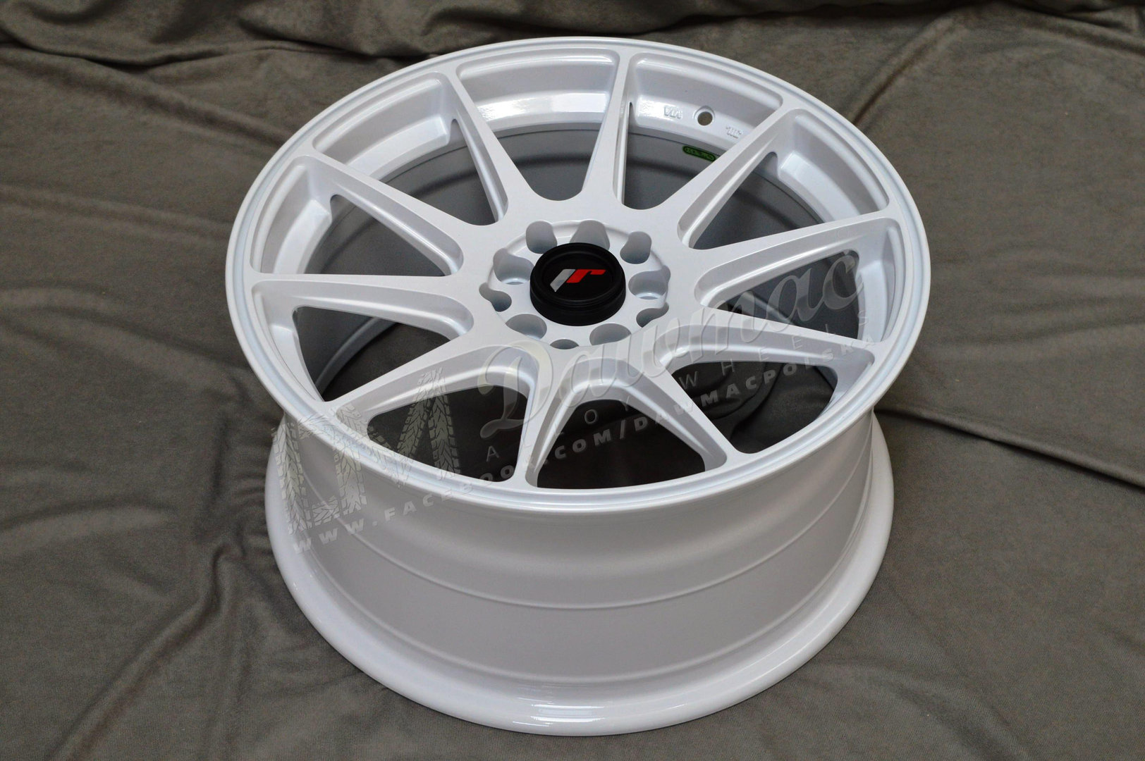Japan Racing JR11 17" 8,25J ET35 5x100/5x114,3 White - obrazek 6