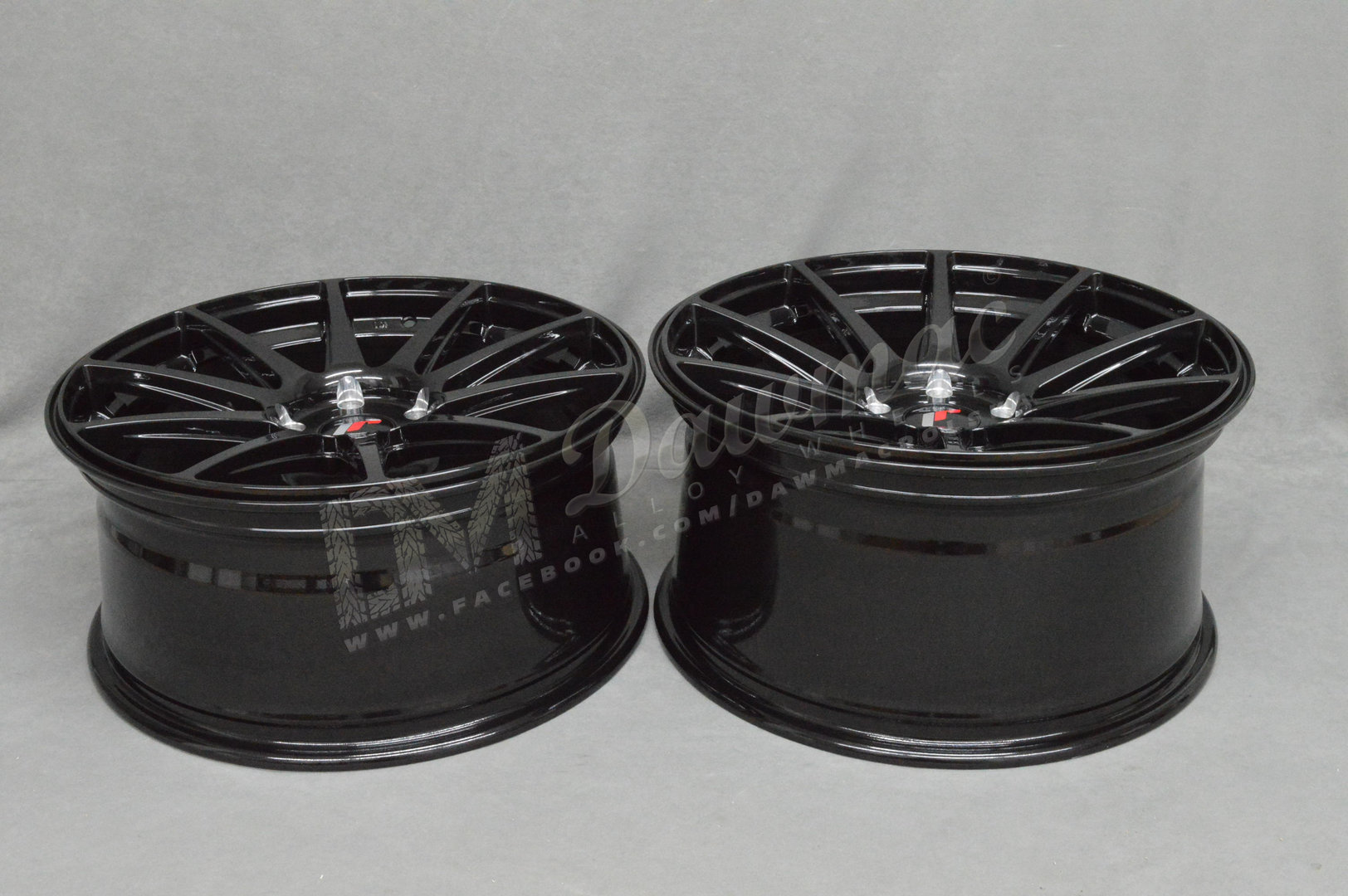 Japan Racing JR11 19" 8,5J ET35 5x120 Glossy Black - obrazek 7
