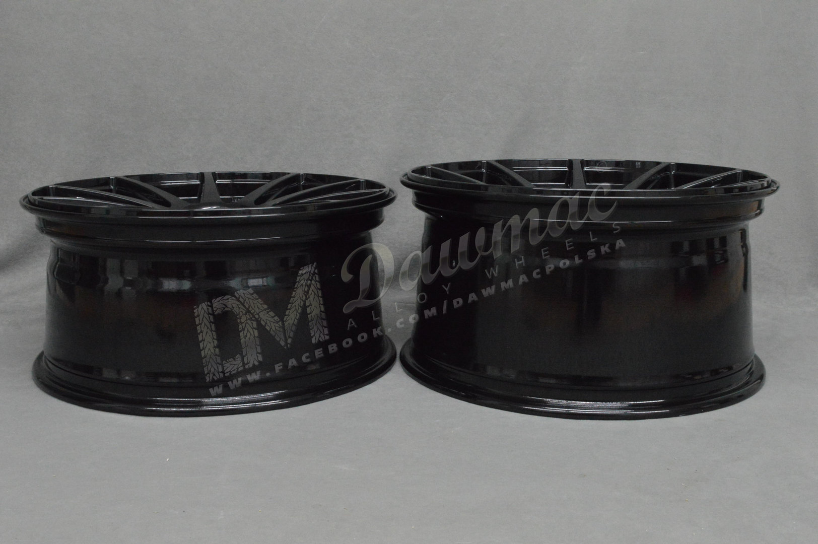 Japan Racing JR11 19" 8,5J ET35 5x120 Glossy Black - obrazek 9