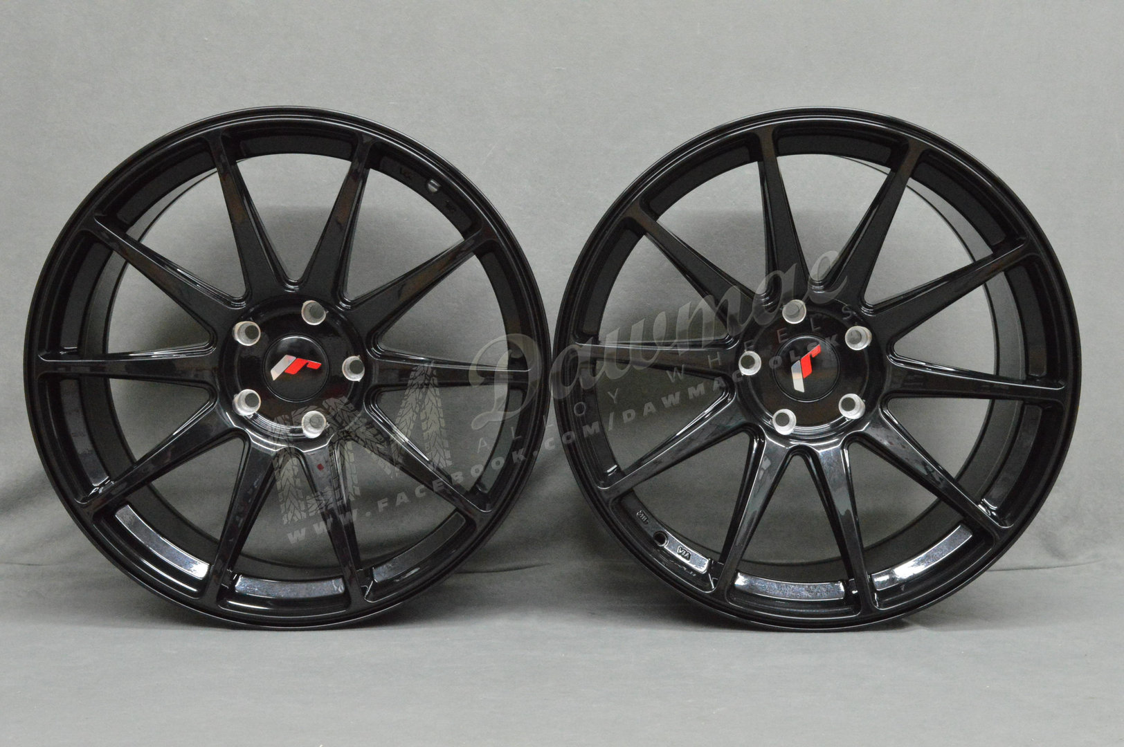 Japan Racing JR11 19" 8,5J ET40 5x112/5x114,3 Glossy Black - obrazek 2