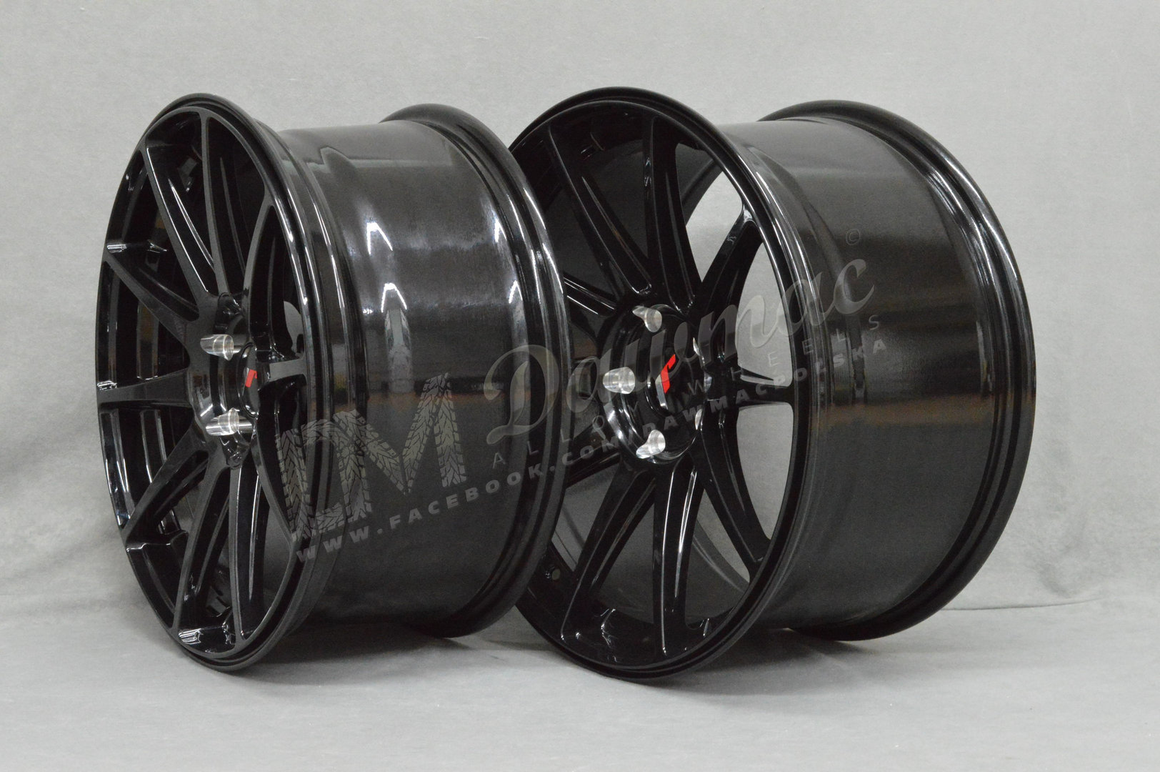 Japan Racing JR11 19" 8,5J ET40 5x112/5x114,3 Glossy Black - obrazek 4