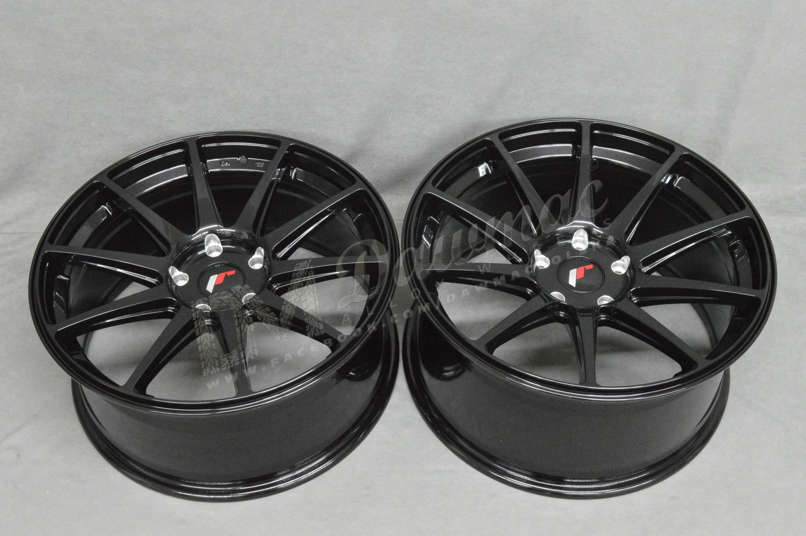 Japan Racing JR11 19" 8,5J ET40 5x112/5x114,3 Glossy Black - obrazek 6